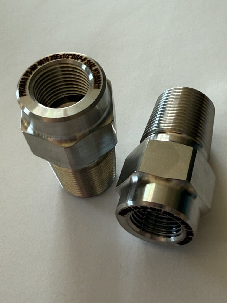 To gassfittings i metall for høytrykksapplikasjoner fra Promas